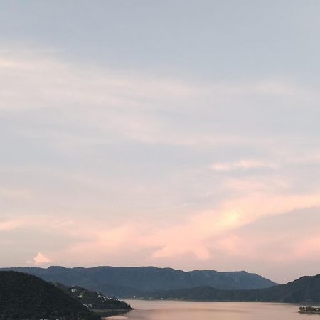 El Encinal De Las Flores Valle de Bravo Dış mekan fotoğraf