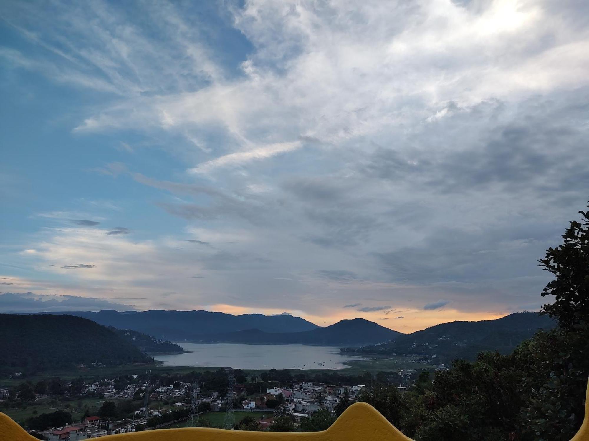 El Encinal De Las Flores Valle de Bravo Dış mekan fotoğraf